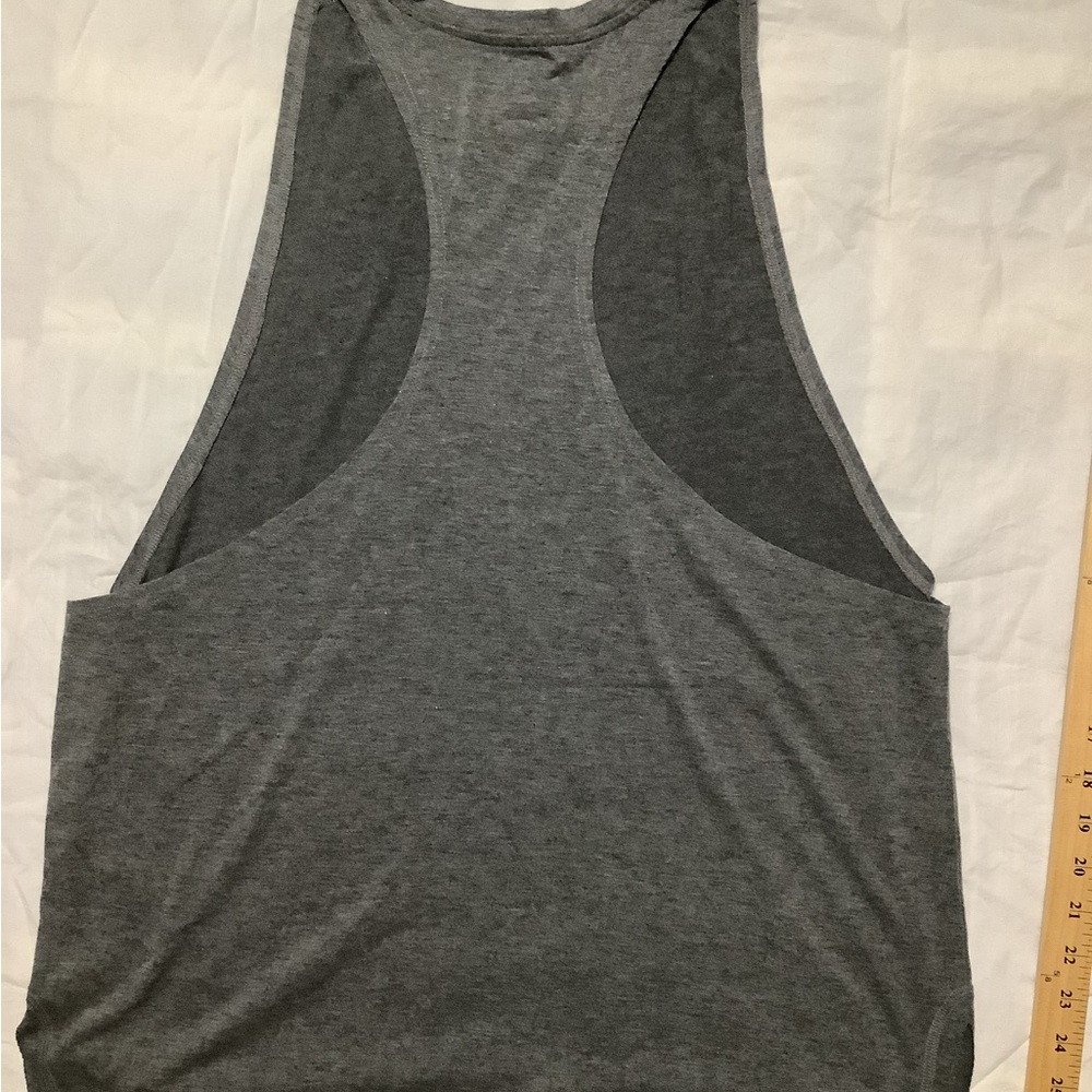 Women's athletic tank top Bundle of 5-XL shirts - Black, Pink, Green, Gray - Picture 9 of 11